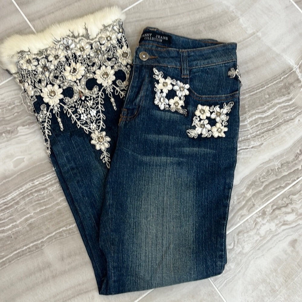 Fanny Jeans High waisted Jeweled jeans size 2